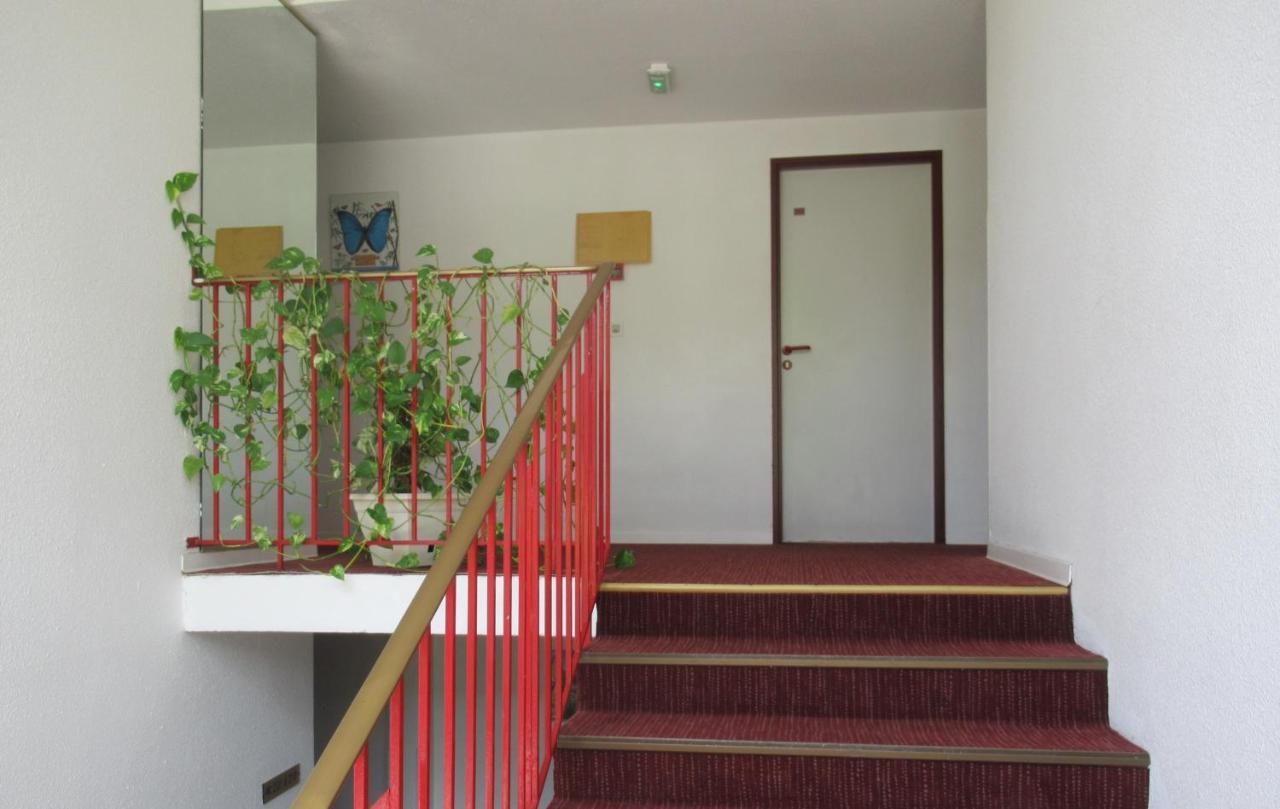 Hexagone Hotel